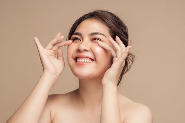 8 cap mat biet cuoi 5 Yên tâm tạo hình mắt cười đẹp, an toàn với sự hỗ trợ từ Thẩm Mỹ Xuân Trường