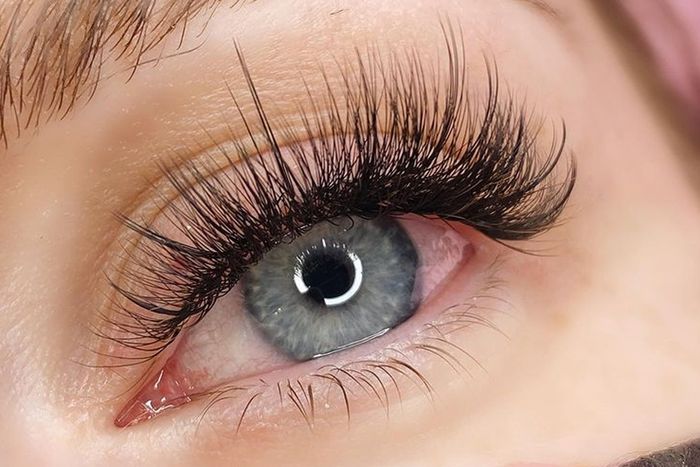 Chăm sóc mi đúng cách kéo dài tuổi thọ cho mi nối