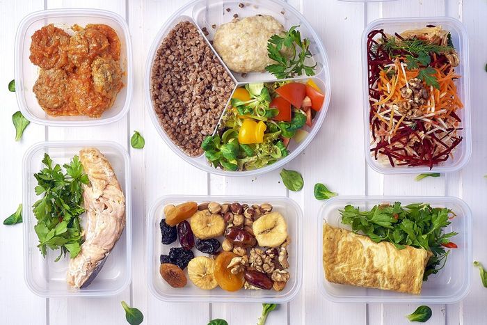 Chia nhiều bữa trong ngày để có thể đốt cháy chất béo