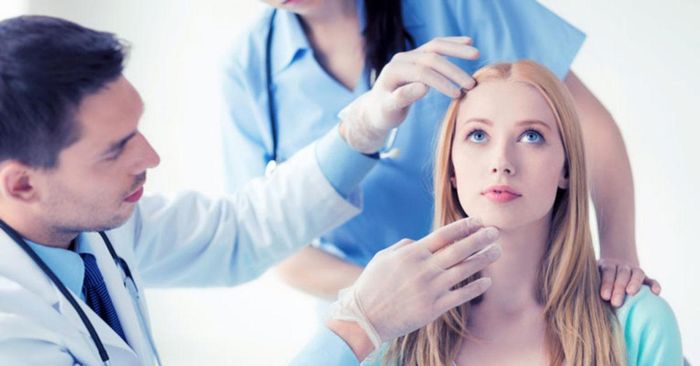 trị mụn đầu đen và lỗ chân lông to 3