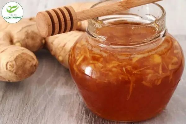 cach tri nam bang nghe tuoi 1 Nghệ tươi ngâm rượu gạo hỗ trợ làm sáng da, mờ nám nhẹ